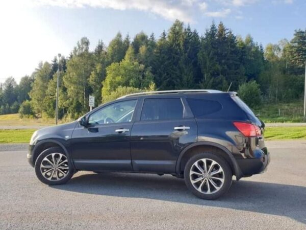 Nissan Qashqai +2